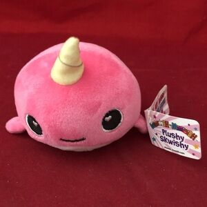 Moosh-Moosh, Plushy Skwishy, Bubblegum the Pink Narwhal, Mini